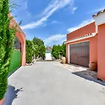 Guzman - Mouna