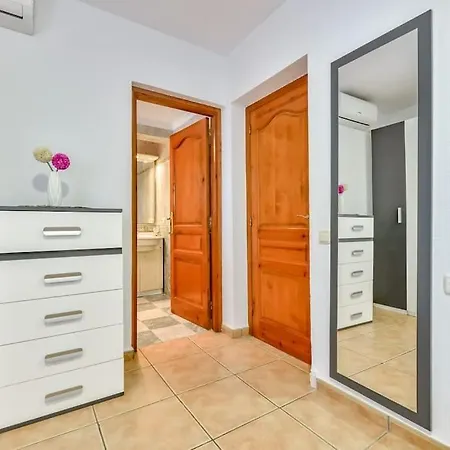 Guzman - Mouna * Calpe