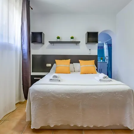 Guzman - Mouna Villa Calpe