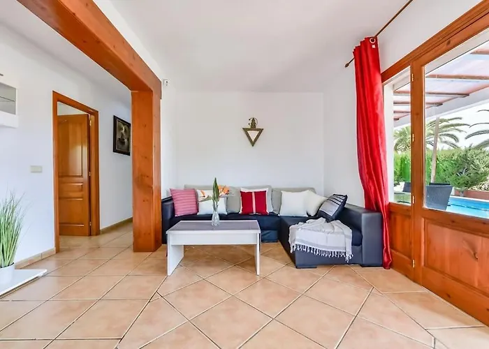 Guzman - Mouna Villa *