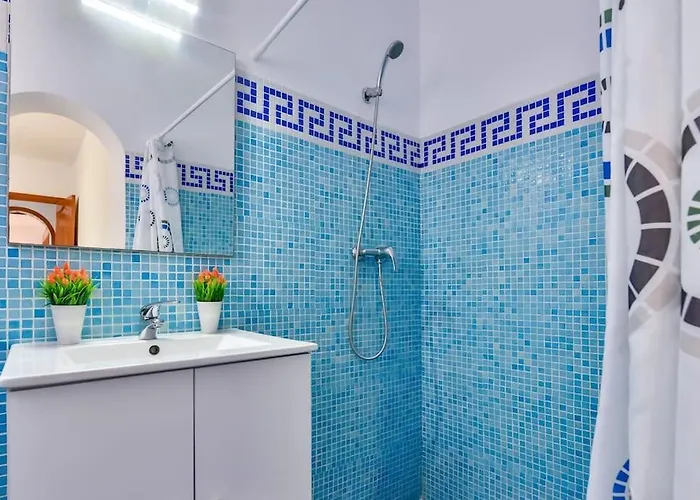 Villa Guzman - Mouna *