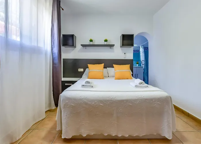 Guzman - Mouna Villa Calpe