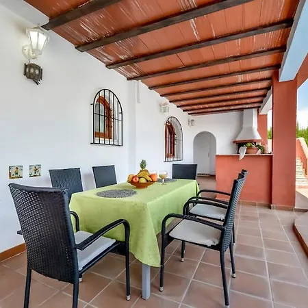 Guzman - Mouna Villa Calpe